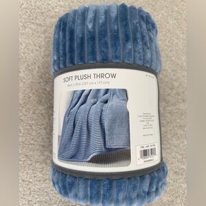 BHF Soft Plush Throw Blanket, Blue, NWT